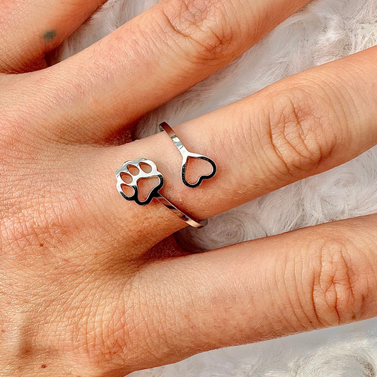 “Pawful of Love” Ring